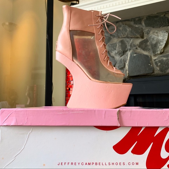 Jeffery Campbell Wedge - Picture 1 of 1